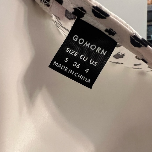 Gomorn white and black dotted puffy sleeve short sleeve top - Picture 4 of 5
